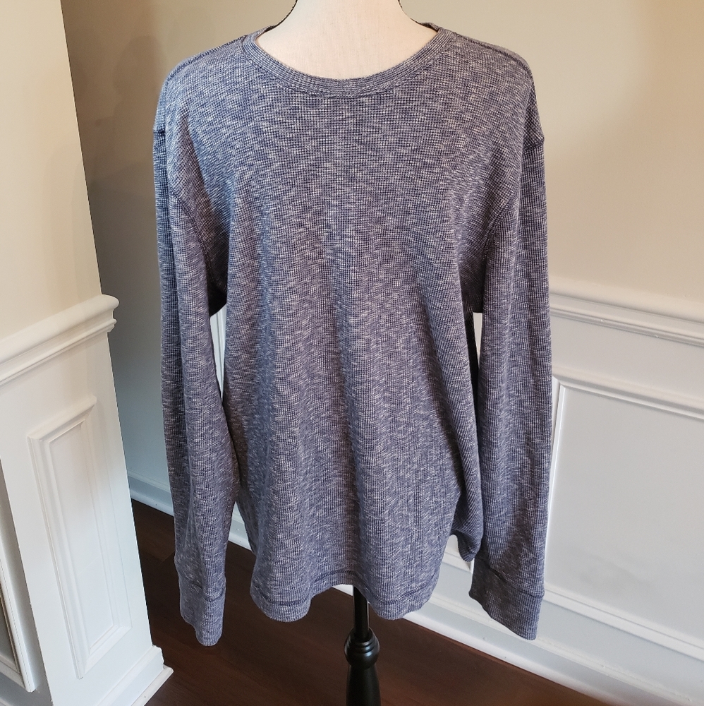 Banana Republic long sleeve thermal shirt size L